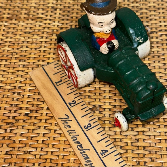 Vintage Looney Tunes Porky Pig Green Tractor 3” Tall Cast Iron Country Figurine - Picture 12 of 12